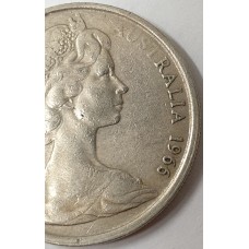 AUSTRALIA 1966 . TEN 10 CENTS COIN . ERROR . OIL FILLED DIE IN PART OF THE LEGEND